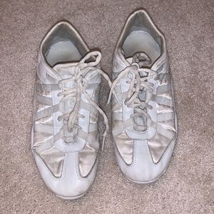 evolution nfinity cheer shoes
